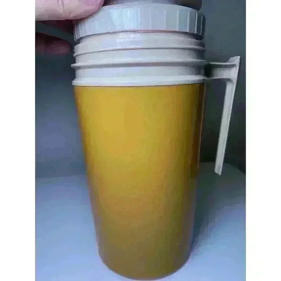 Vintage Thermos Pint Bottle Model 7202 Soup Travel Mustard Yellow No Top Lid - Picture 5 of 14